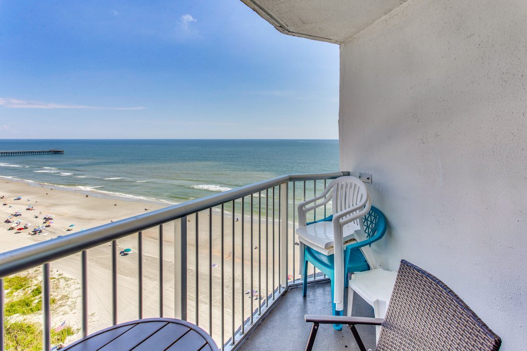 Building Photo - 9550 Shore Dr