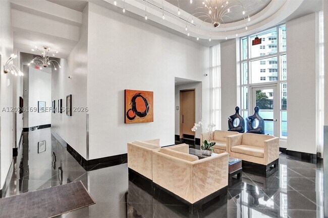 Building Photo - 3101 S Ocean Dr