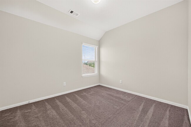 Building Photo - 20223 Highfield Park Dr