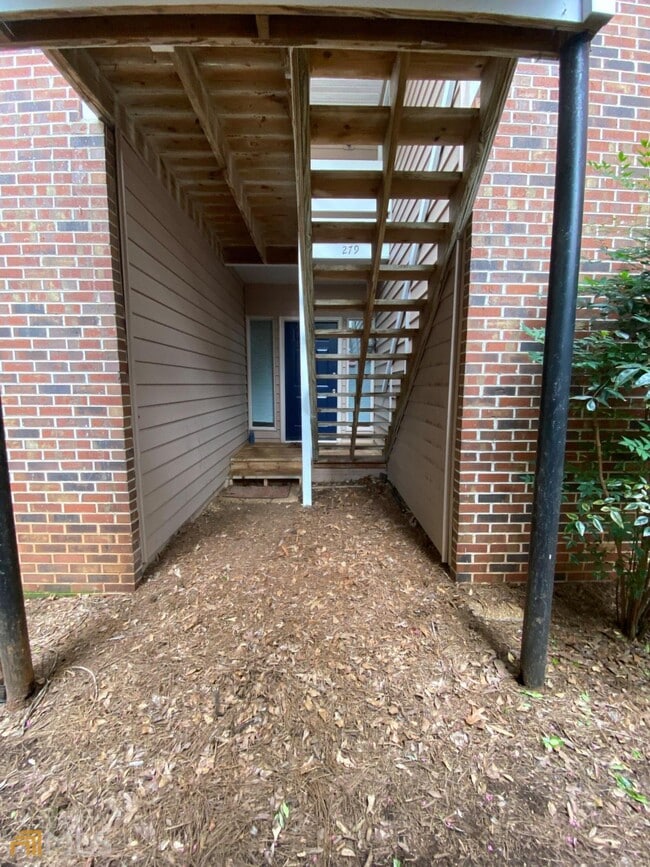 Building Photo - 279 Quail Run