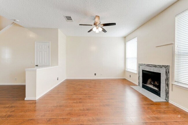 Building Photo - 16913 Langland Rd