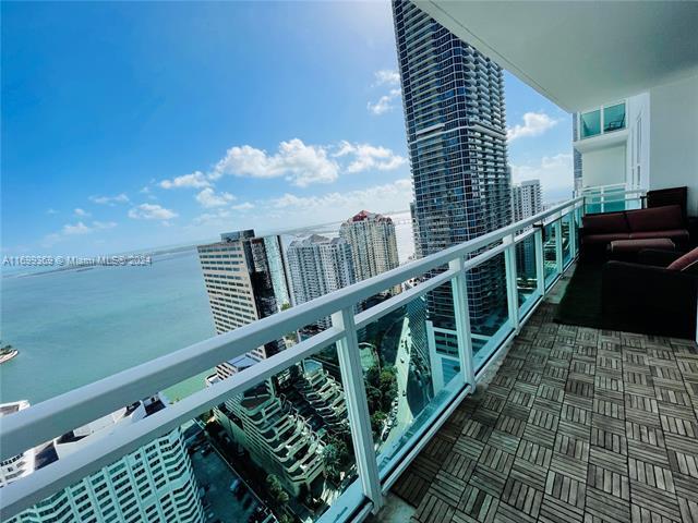 Building Photo - 951 Brickell Ave