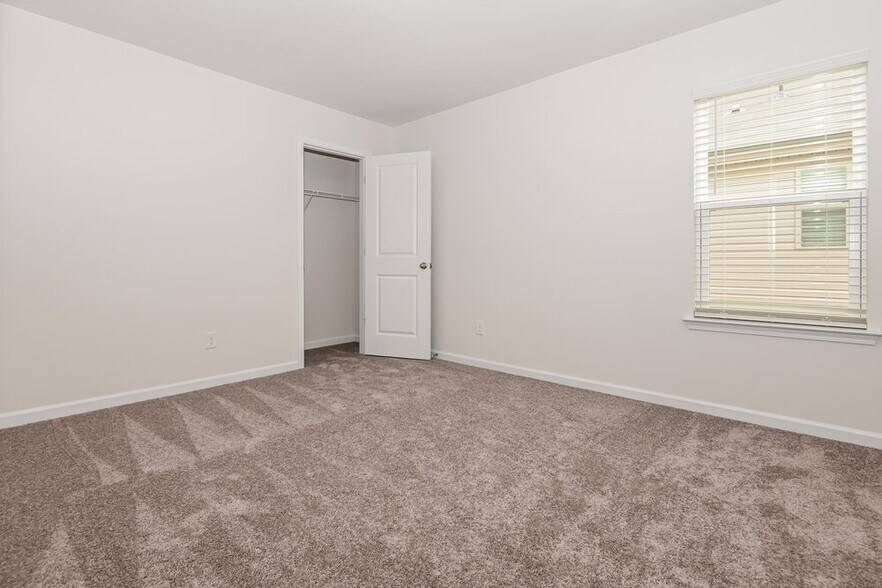 Building Photo - 4319 Drifter Dr