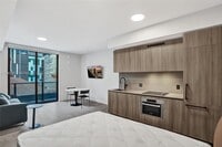 Building Photo - 121 NE 5th St