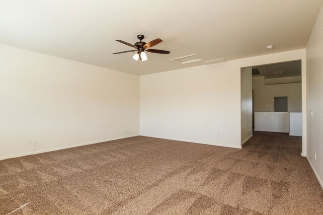 Building Photo - 13240 W Stella Ln