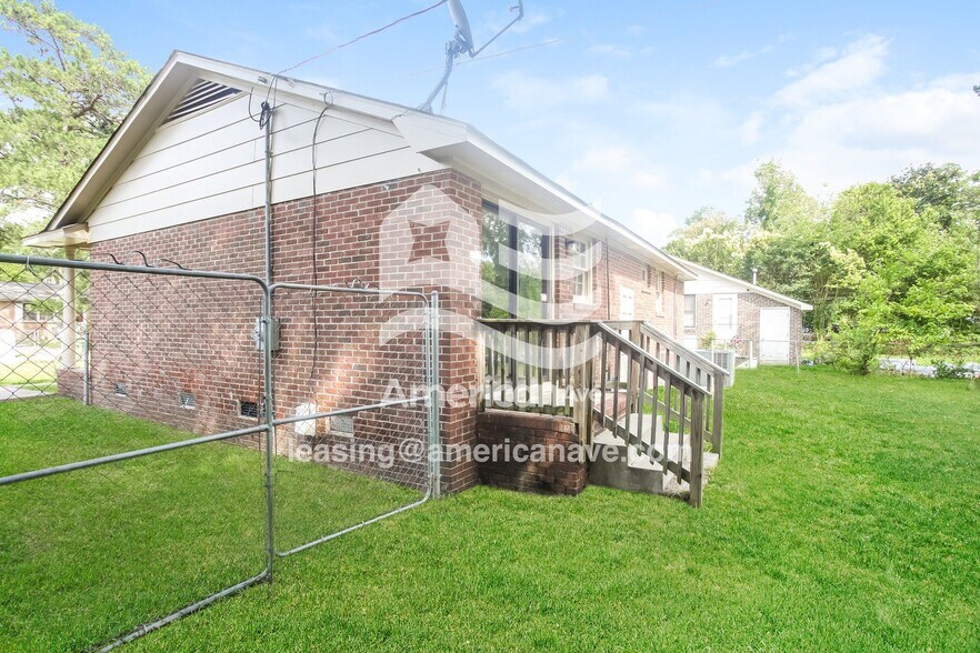 Building Photo - 4340 Crestlite Dr