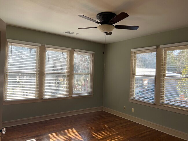 Master Bedroom - 292 Spence Ln