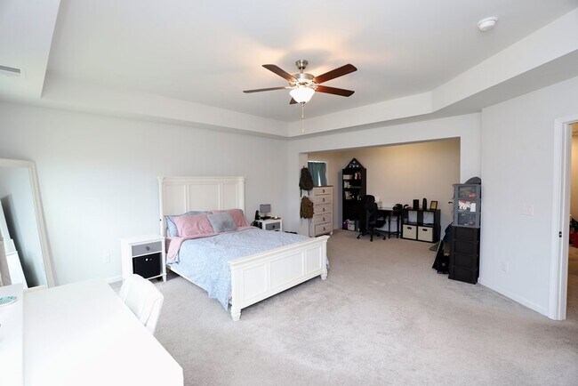 Building Photo - 525 Kittiwake Ln