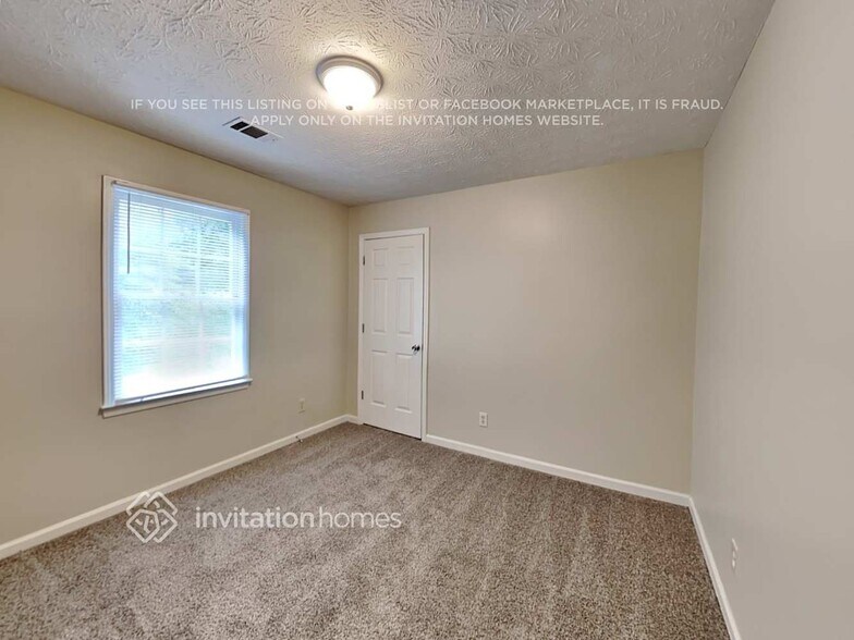 Building Photo - 1610 Windy Hill Pl SE
