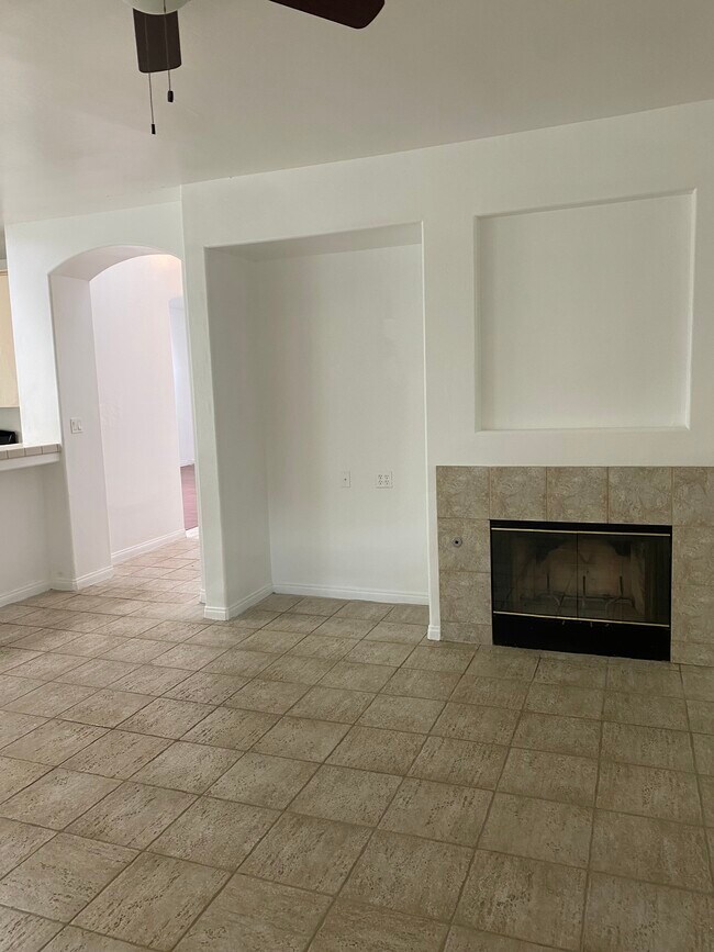 Building Photo - 6209 Indian Peaks Ave