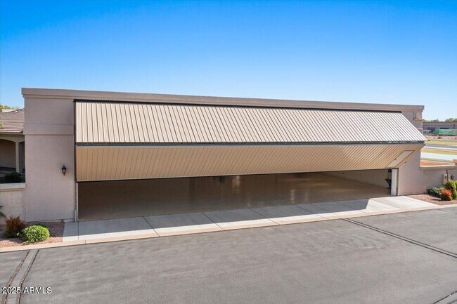 Building Photo - 4251 W Earhart Way
