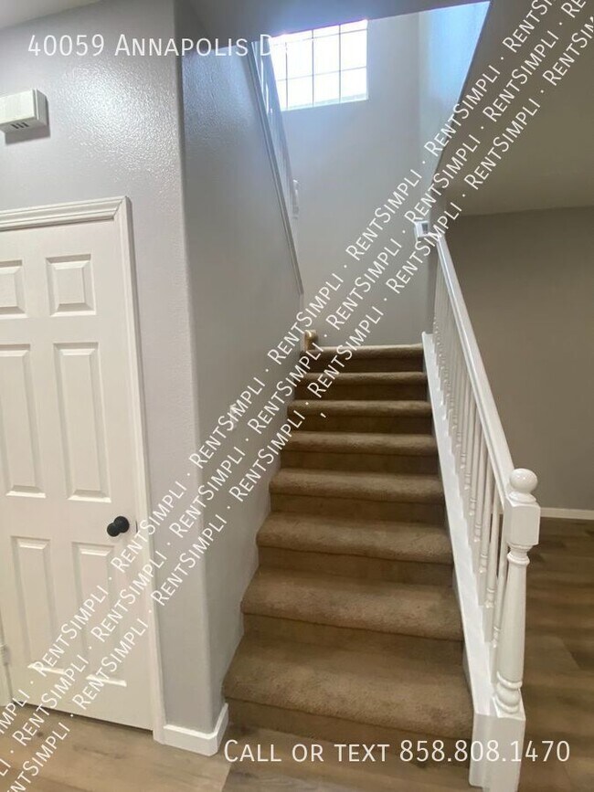 Building Photo - 40059 Annapolis Dr