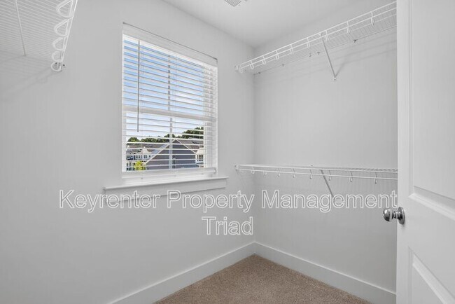 Building Photo - 3703 Bridleton Ridge Trail