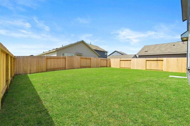 Building Photo - 12403 Mountain Daisy Rd
