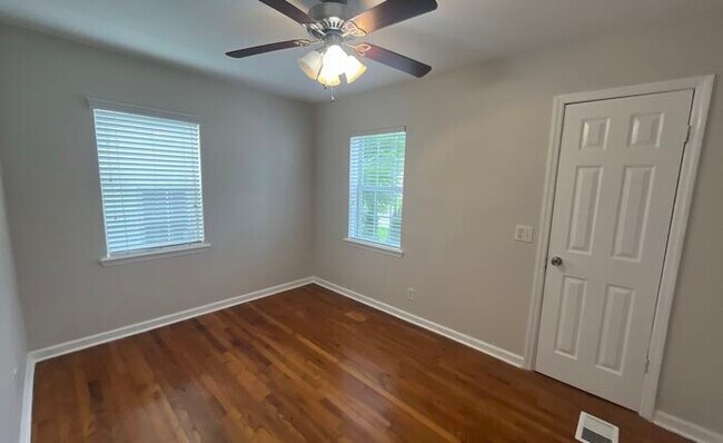 Building Photo - Beautiful 3 Bed & 2 Bath Home in Chattanoo...