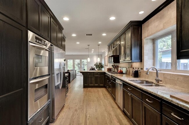 Building Photo - 5018 Shoal Creek Blvd