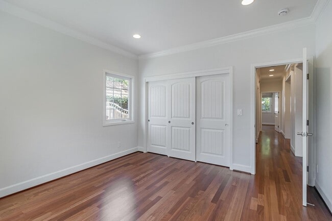 Building Photo - 130 Heather Ln