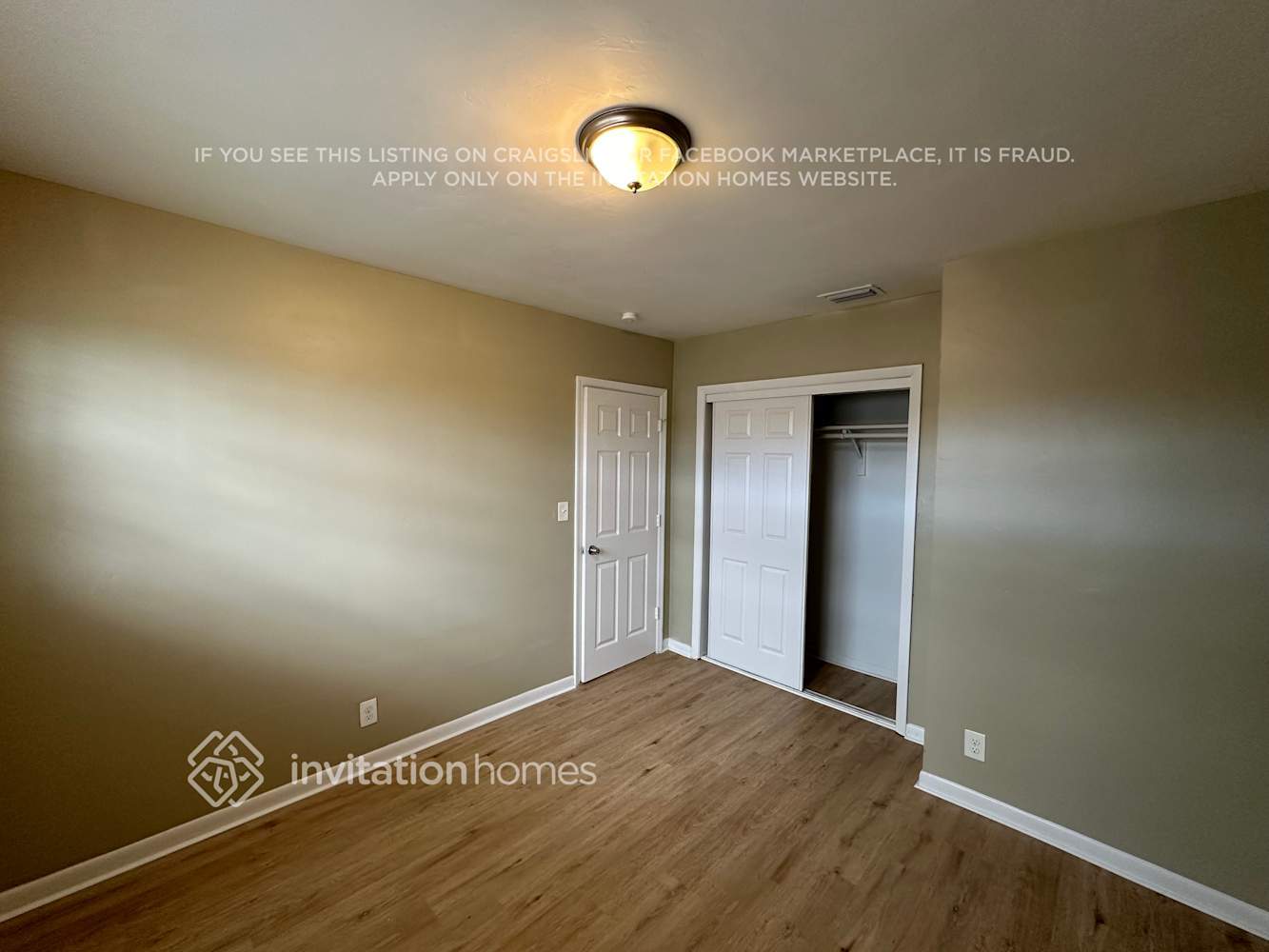 Building Photo - 5430 SW 21st St