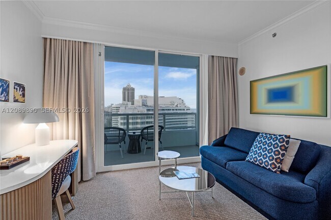 Building Photo - 4401 Collins Ave