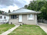 Building Photo - Charming 3 Bedroom 1 Bathroom now availabl...
