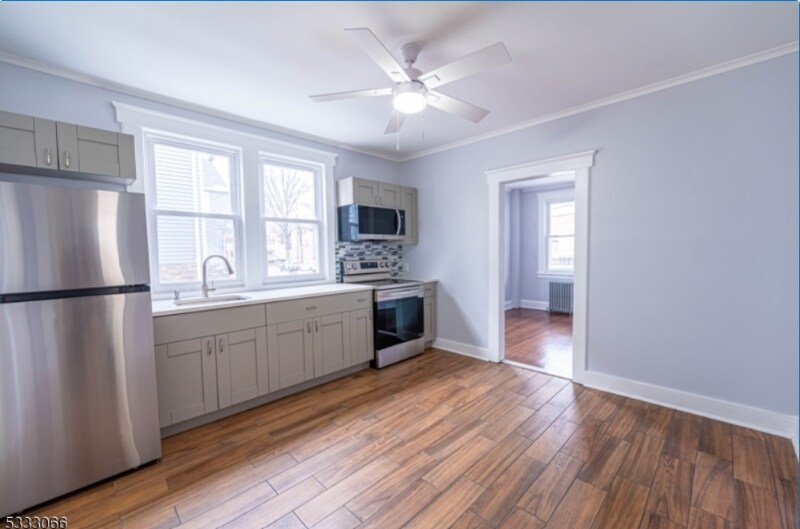 Primary Photo - 676 Clarkson Ave