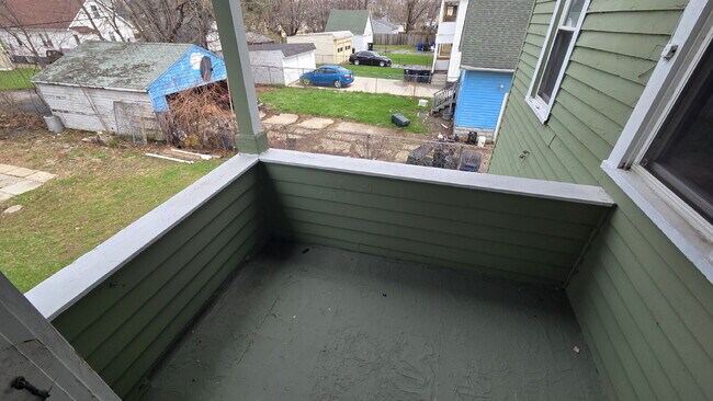 Building Photo - "3-Bed Comfort, Style & Nearby Recreation!"