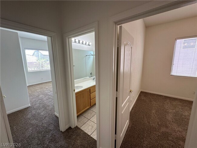 Building Photo - 3008 Teal Beach Ct