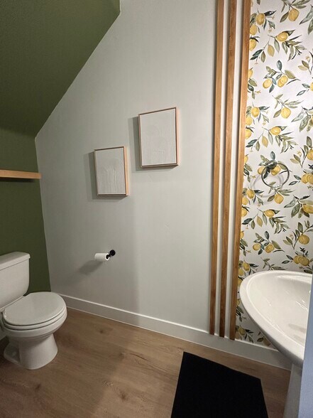 Building Photo - 832 S American Beech Ln