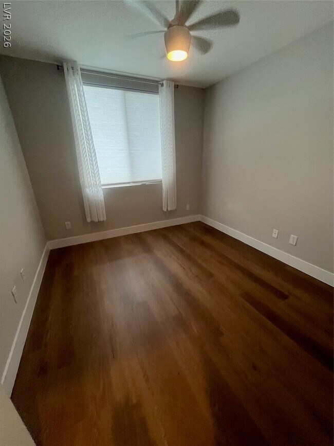 Building Photo - 2455 Calestano Ave