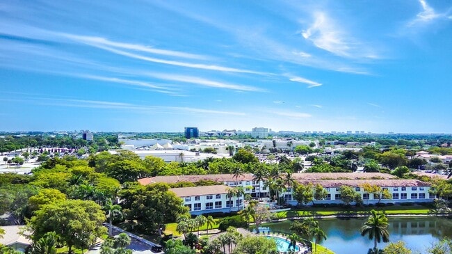 Building Photo - 20889 St Andrews Blvd