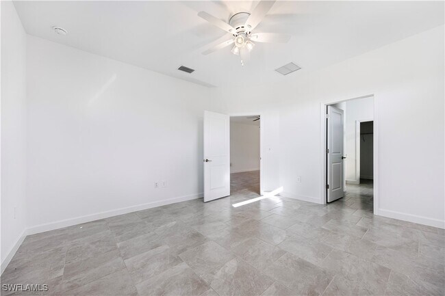 Building Photo - 19597 Hinkley Dr