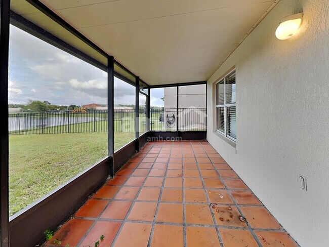 Building Photo - 1540 Sherbourne St