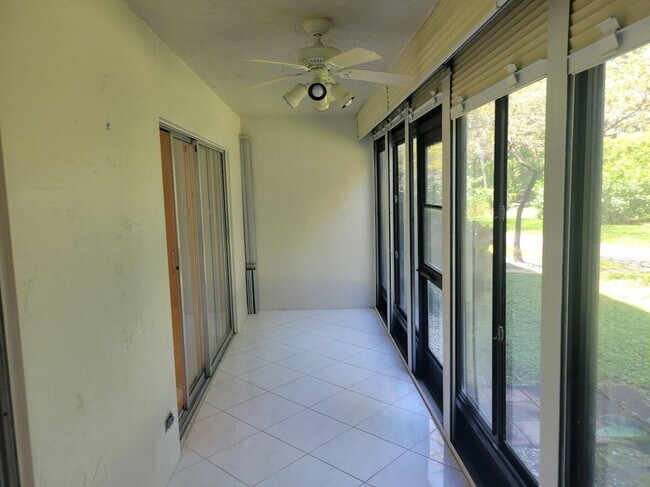 Building Photo - 7301 Amberly Ln