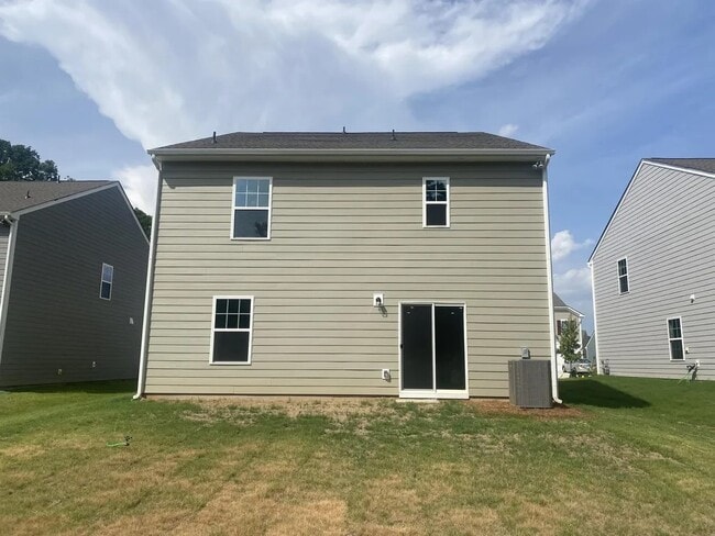 Building Photo - 1537 Woodhouse Dr