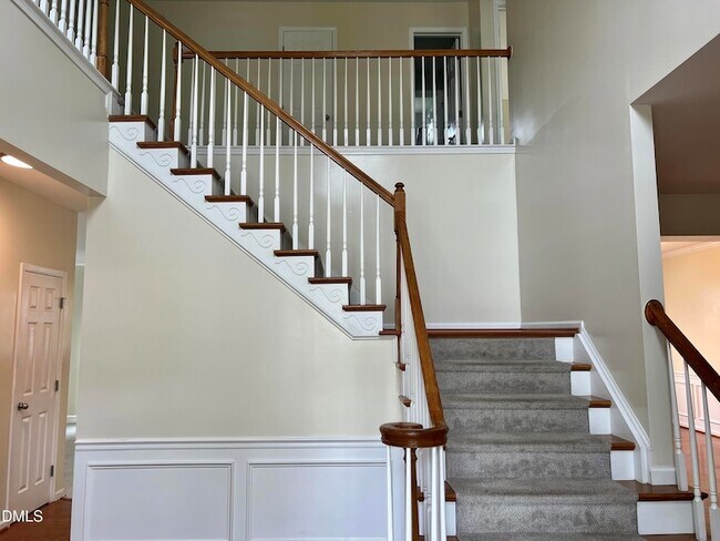 Building Photo - 1020 Delta River Way