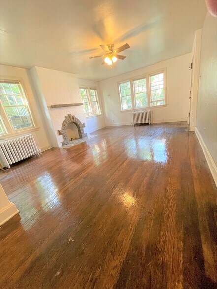 Building Photo - 1405 Severn St