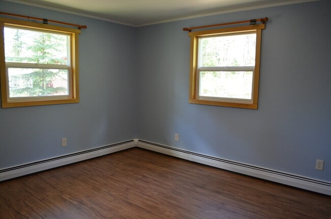 Building Photo - Beautiful 3 bd, 2 bath home for rent in Fa...