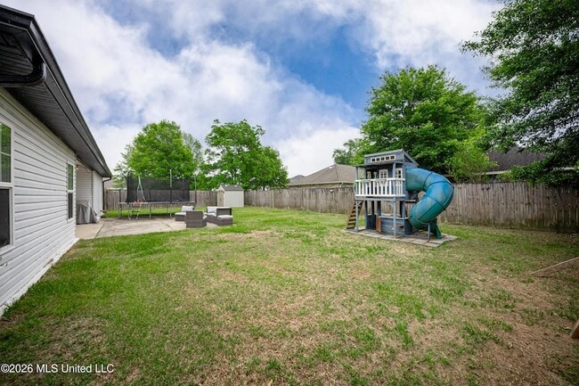 Building Photo - 15208 Lisa Dr