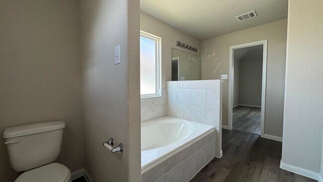 Building Photo - 24634 Bastiani Canvas Ln