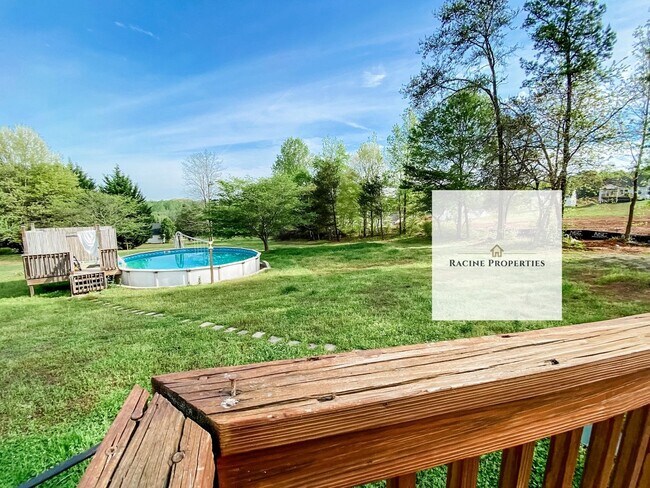 Building Photo - Beautiful Ranch Style Home in Wellford, SC