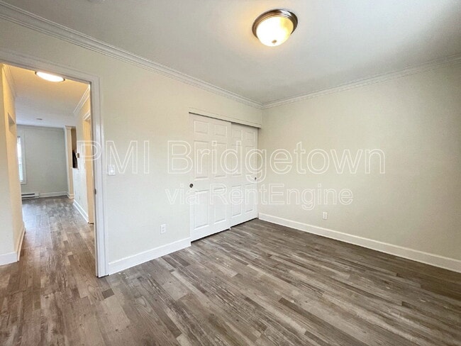 Building Photo - 8065 N Ivanhoe St