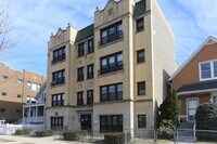 Building Photo - 4740 N Hermitage