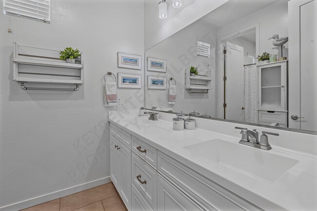 Building Photo - (Coming Soon) Modern 3-Bed/2.5-Bath Home i...