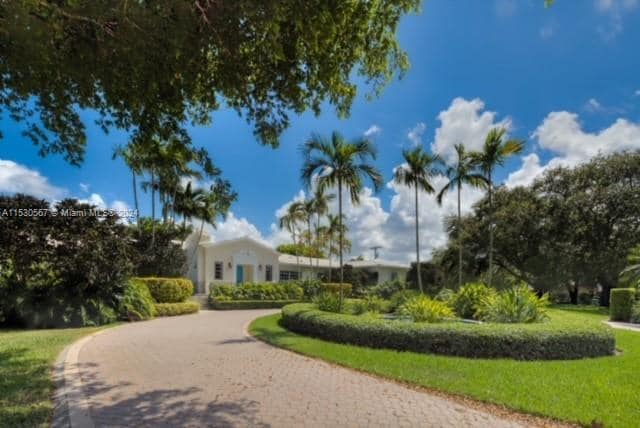 Building Photo - 8700 SW 153rd Terrace