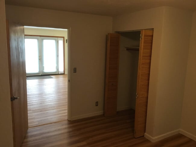 Building Photo - 2 Bedroom House in Whiteaker Area