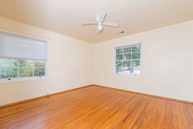 Building Photo - 4988 63rd St