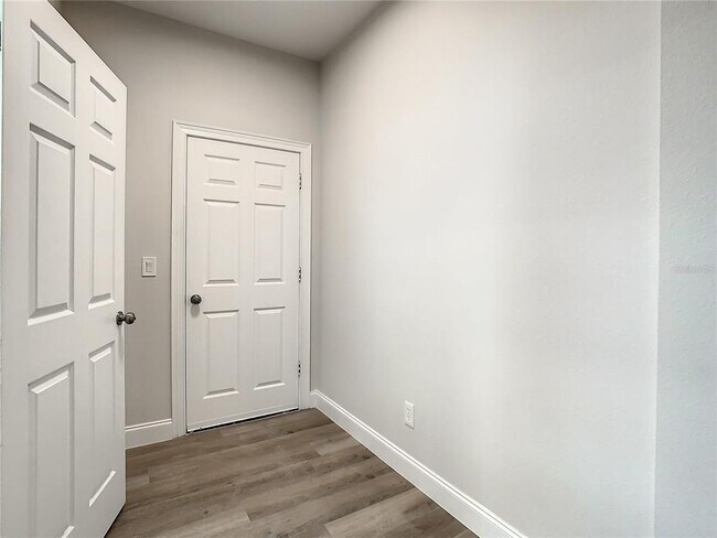 Building Photo - 12703 Tanja King Blvd