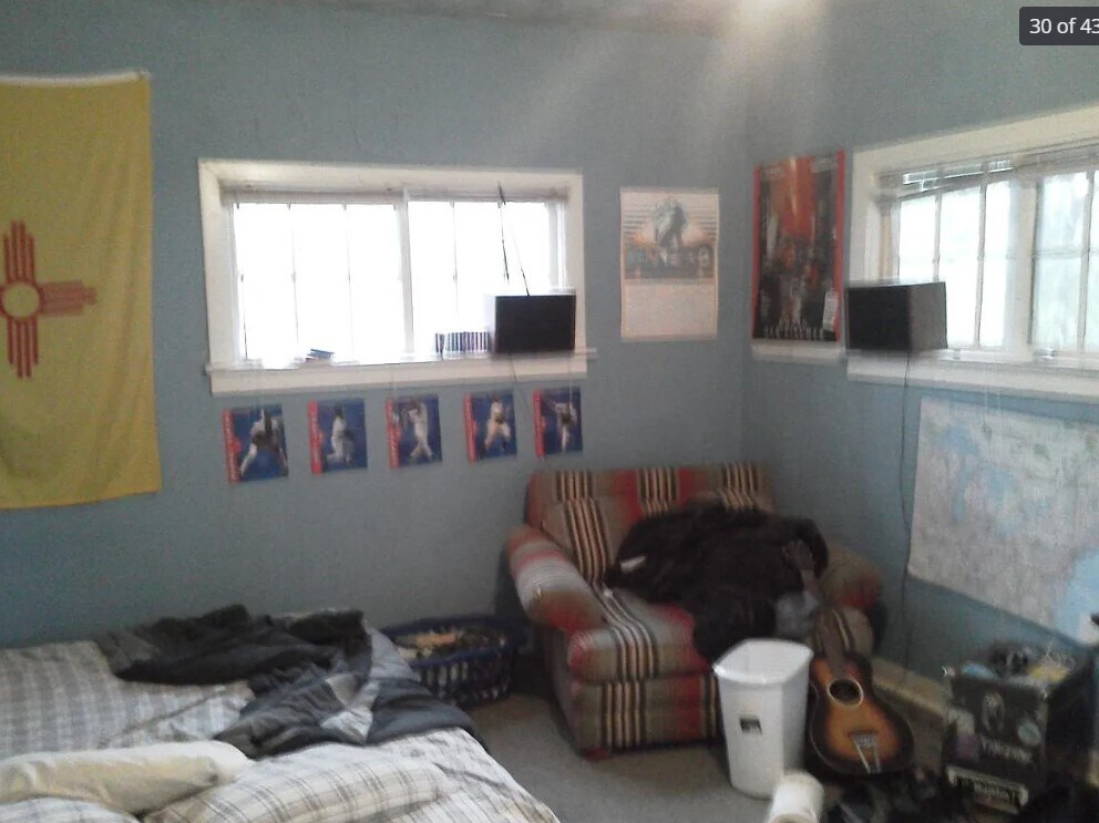 Building Photo - 341 Athens Ave