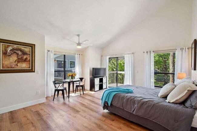 Building Photo - 11863 Wimbledon Cir