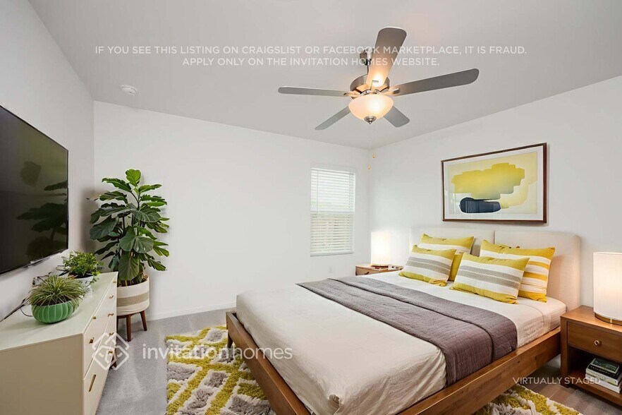 Building Photo - 2407 Fleming Dr